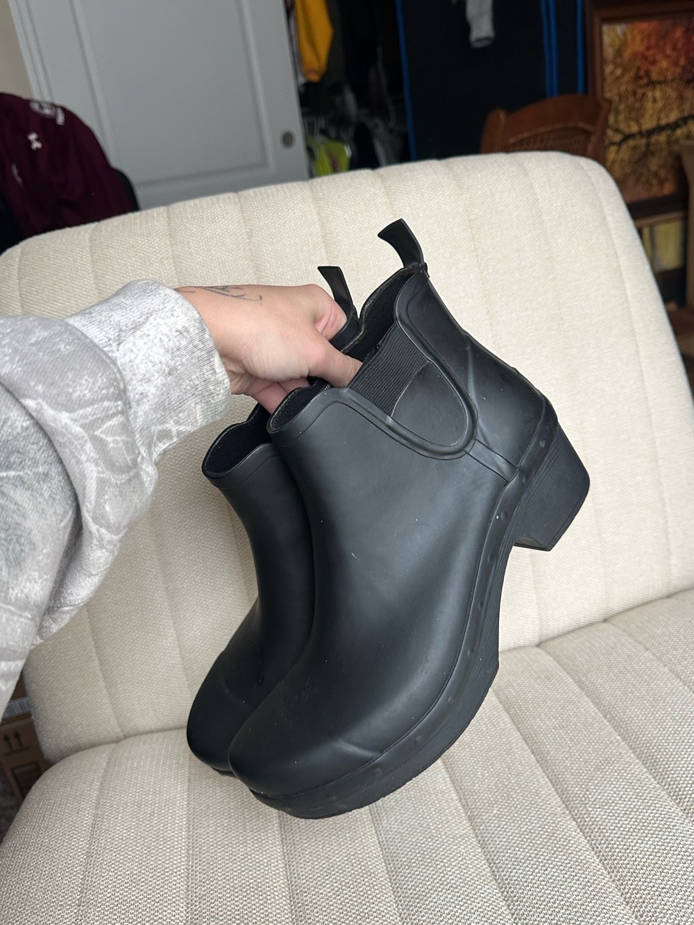 Dansko Rosa Chelsea Rain Boot Black - Picture 6 of 8